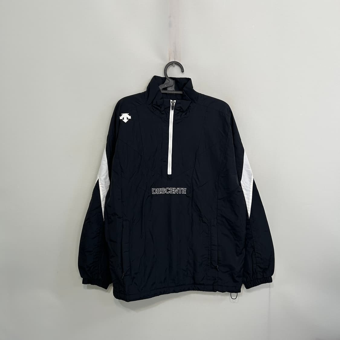 데상트 나일론 아노락 바람막이 95 상품이미지1