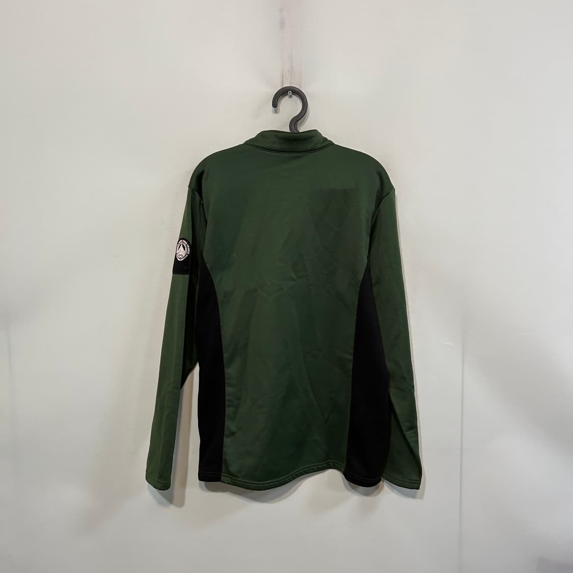 밀레 남성 기모 반집업 티셔츠 105 상품이미지3