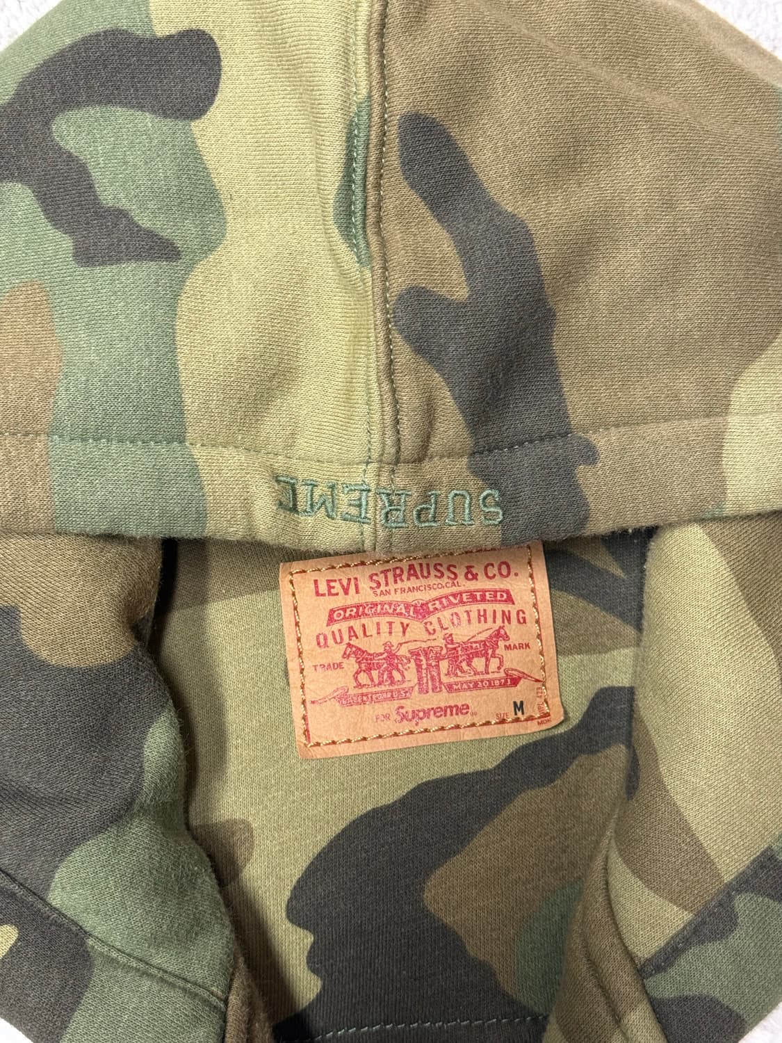 슈프림 리바이스 후디드 트러커 자켓 SS17 상품이미지2