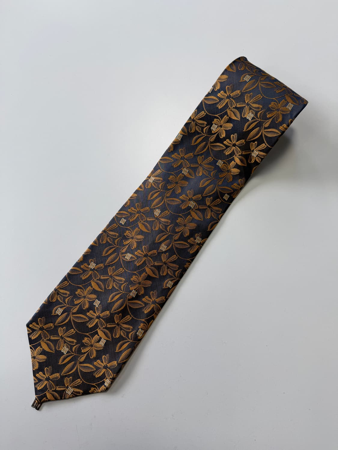 닥스(Daks) 실크 넥타이 9.5cm 상품이미지1