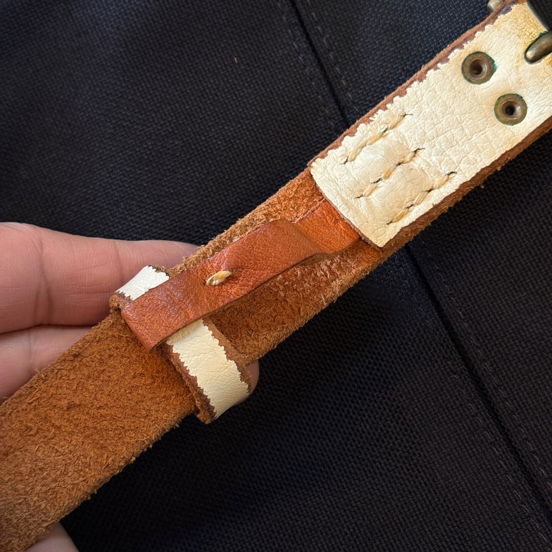 캐피탈 에스닉 음각 가죽 벨트 상품이미지3