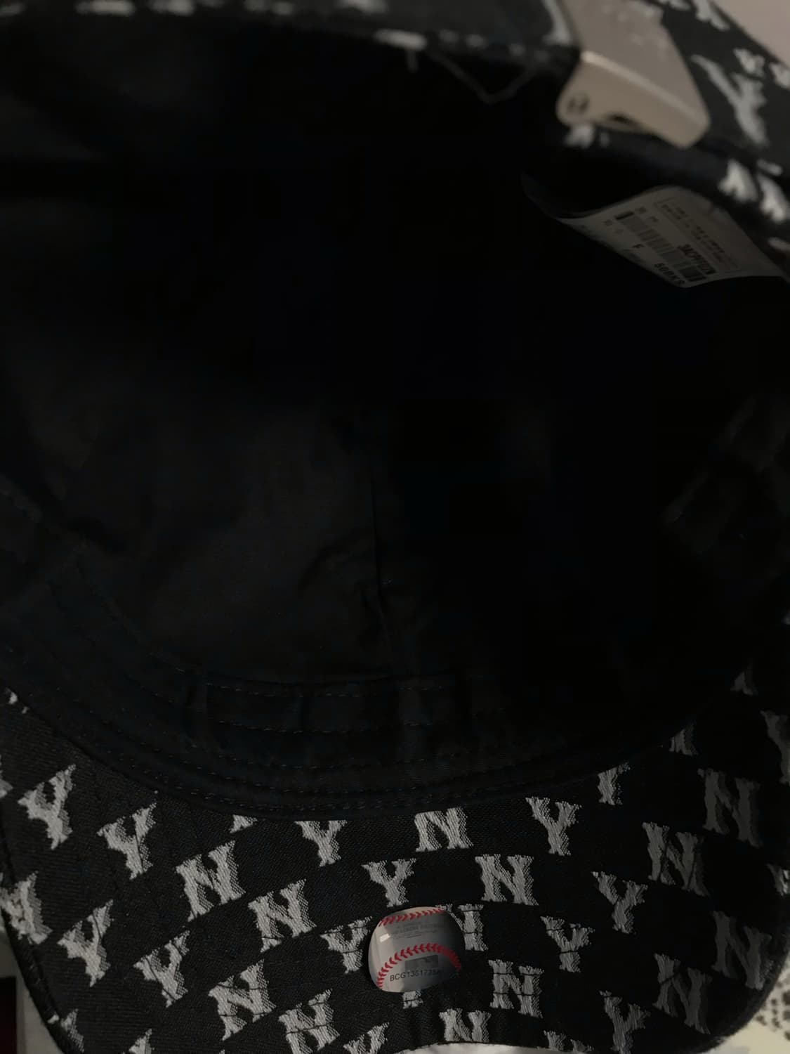 MLB 모노그램 클래식 스트럭쳐 볼캡 뉴욕양키스 블랙 상품이미지4