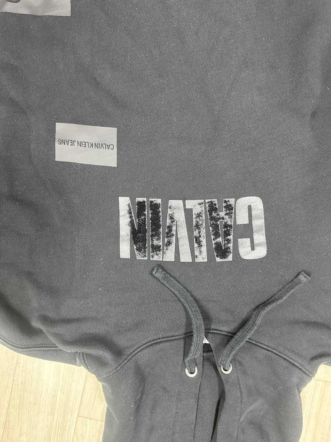 Calvin klein 검정 후드 상품이미지2