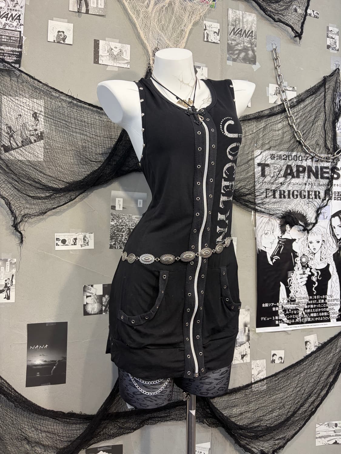 Gothic Rivet Glitter zip up one piece 상품이미지4