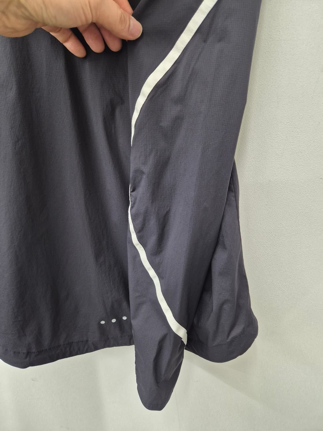 나이키 바람막이 자켓  감정 S
사이즈  상품이미지4