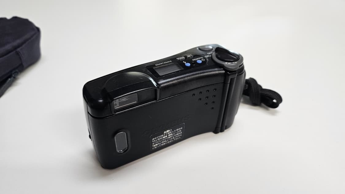 작례O 하이엔드 슈퍼줌 올림푸스 az 2000 파노라마 필름카메라 빈티지 상품이미지8