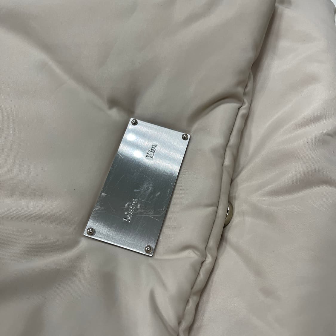 마뗑킴 패딩백 숄더백 라이트 베이지 가방 상품이미지9