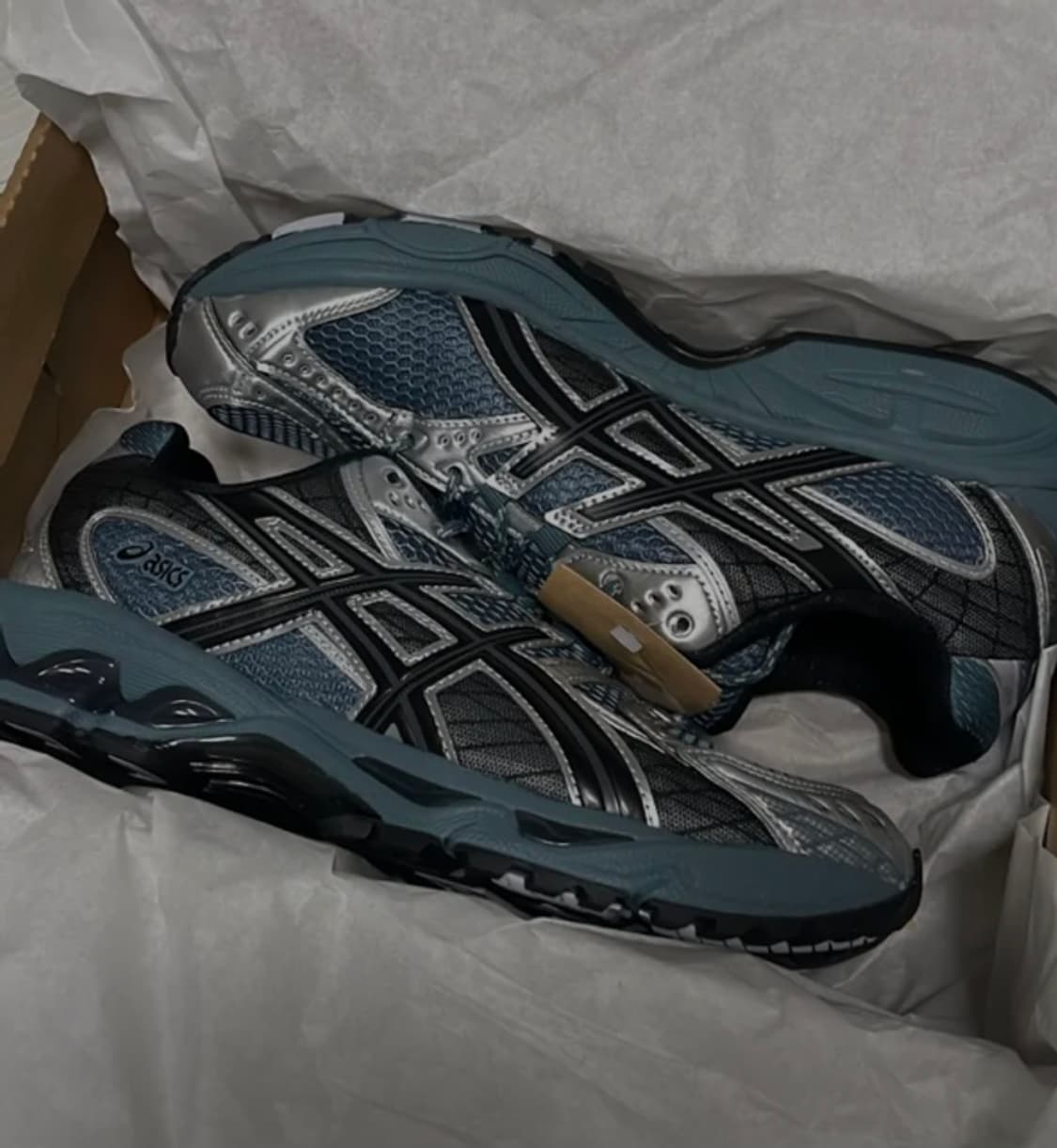 아식스 젤님버스 10.1 / 280사이즈 상품이미지2