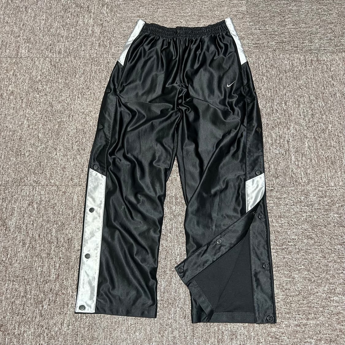 XL) 나이키 사이드 버튼 옆 트임 트레이닝 바지 상품이미지1