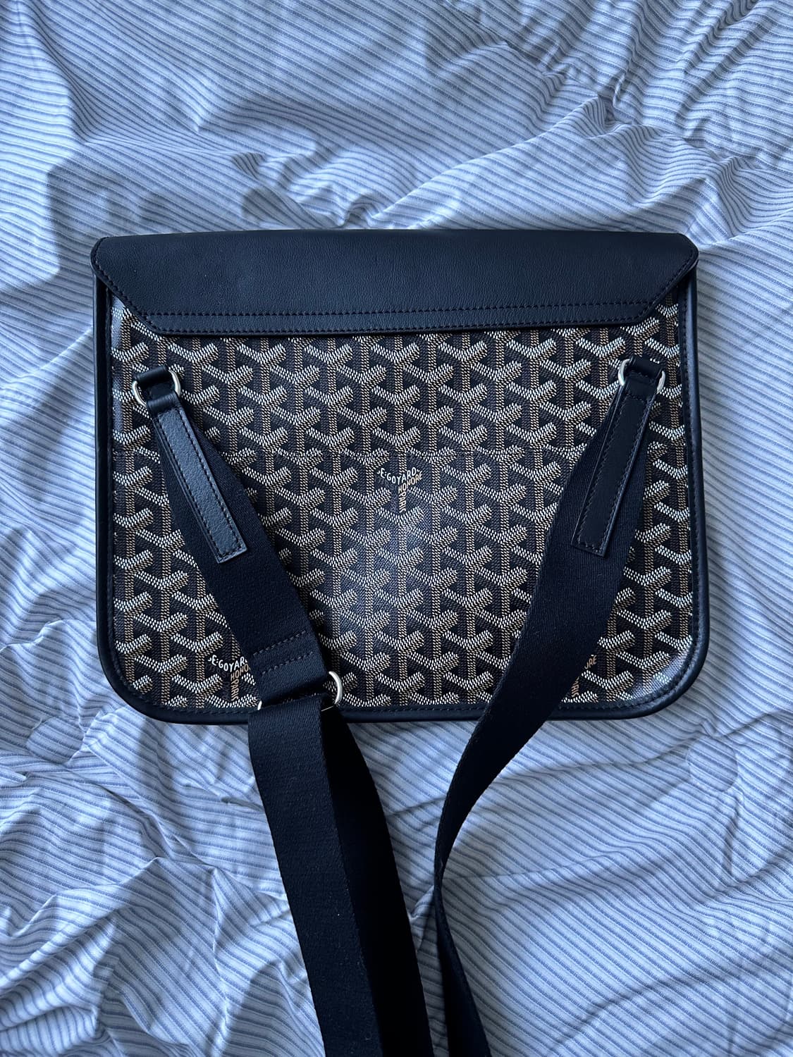 고야드 크루지에 크로스백 판매 합니다 상품이미지2