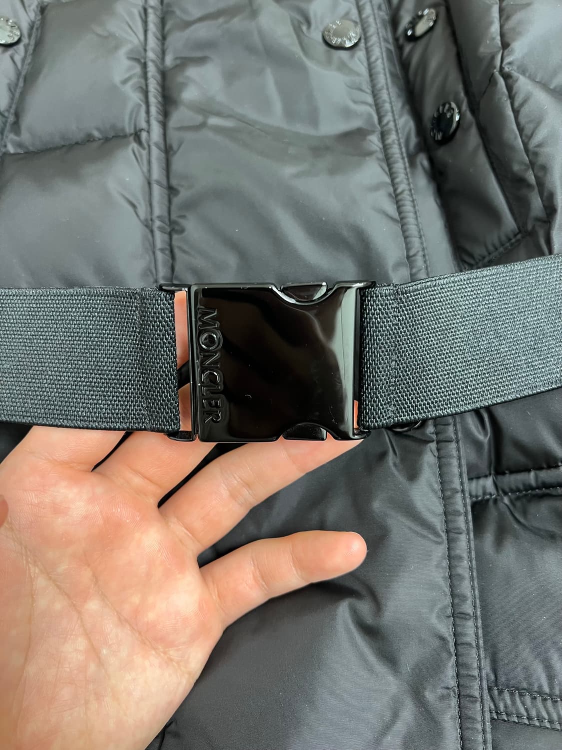 [블랙 1/새상품급] 몽클레어 클로에 여성패딩 블랙 1사이즈 풀구성 상품이미지6