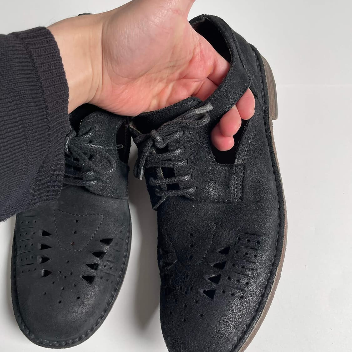 Dolce&gabbana 홀 포인트 스웨이드 슈즈 (280) 상품이미지5