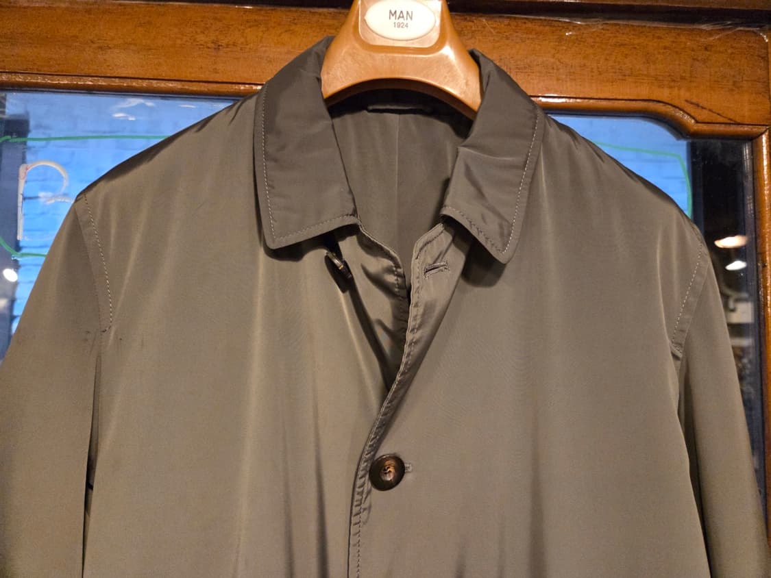 아르마니 꼴레지오니 패딩 맥코트 상품이미지9