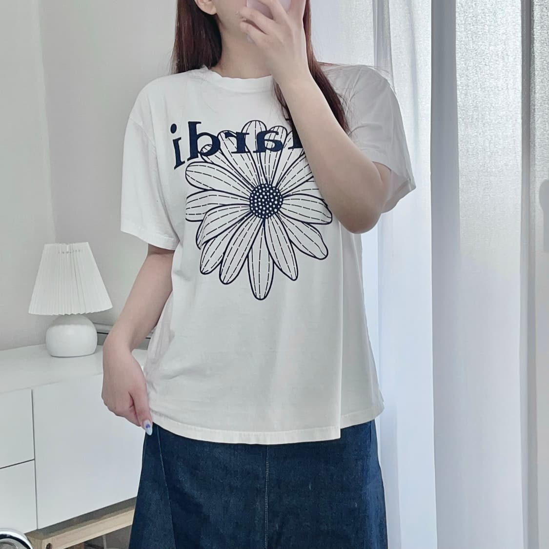 [정품] 마르디메크르디 화이트 플라워프린팅 라운드 반팔티 [ F ] 상품이미지2