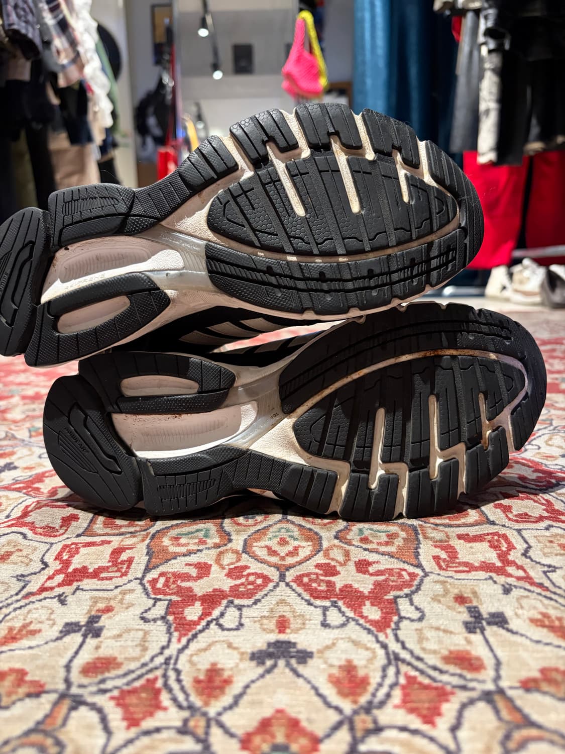 아디다스 이큅먼트 10 상품이미지6