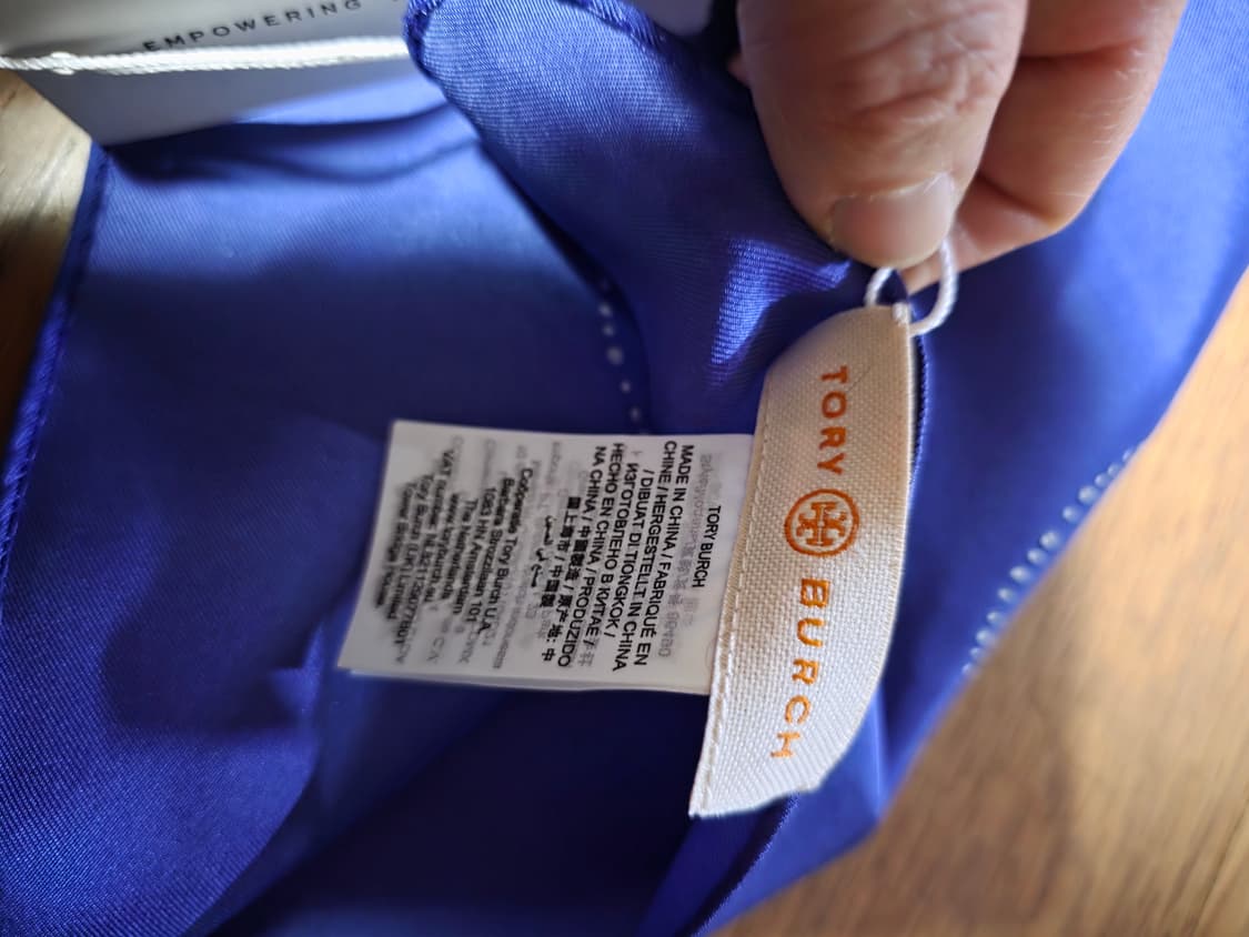 토리버치 실크 머플러 상품이미지5