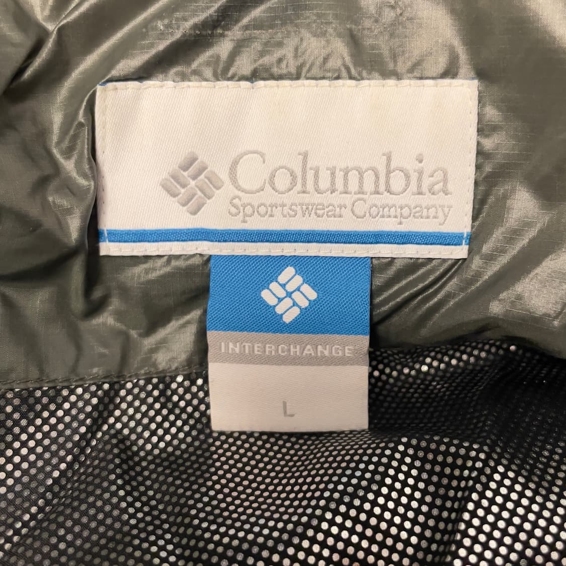 컬럼비아 옴니쉴드 구스다운 카키 경량 패딩 상품이미지7