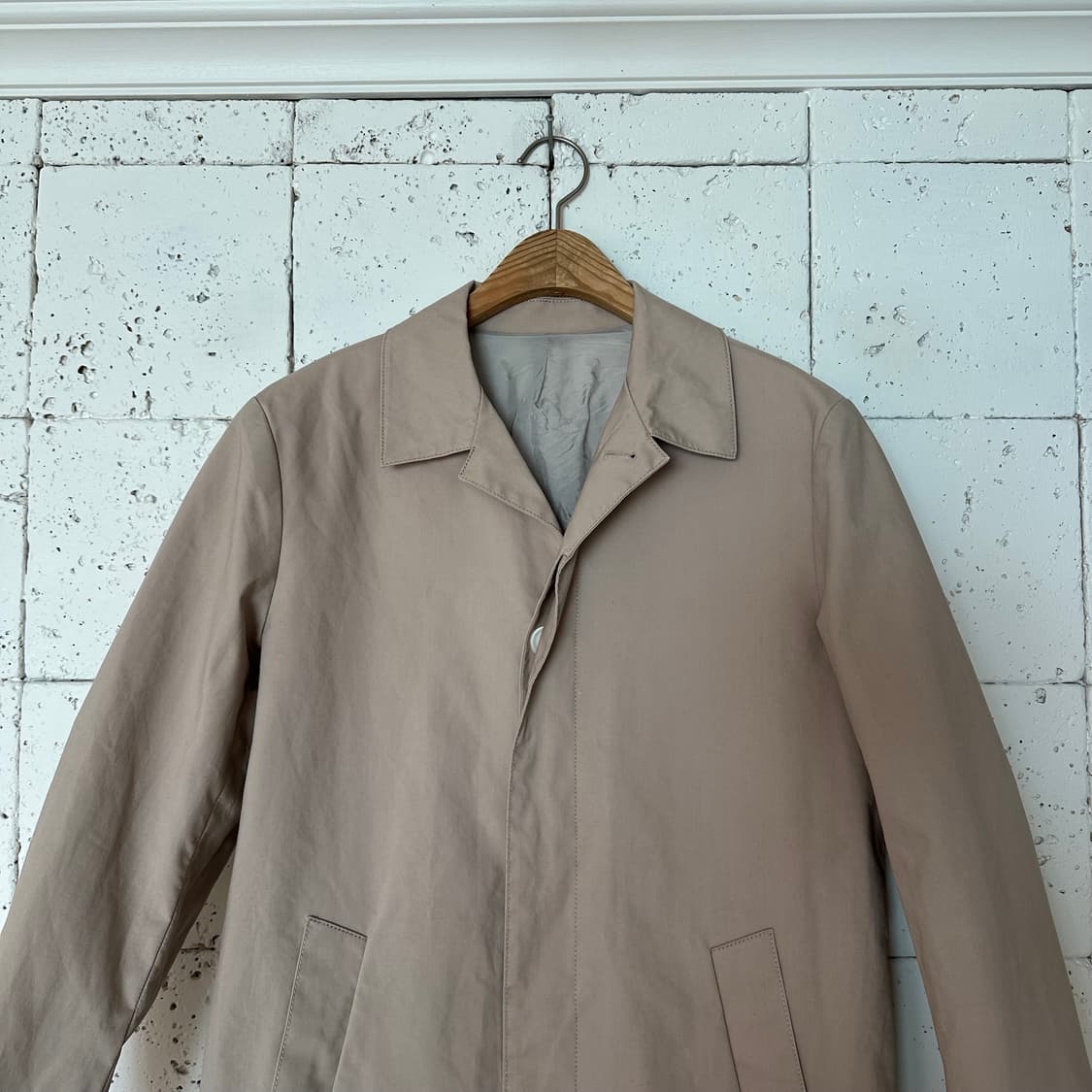 100 솔리드옴므 베이지 트렌치코트 상품이미지2