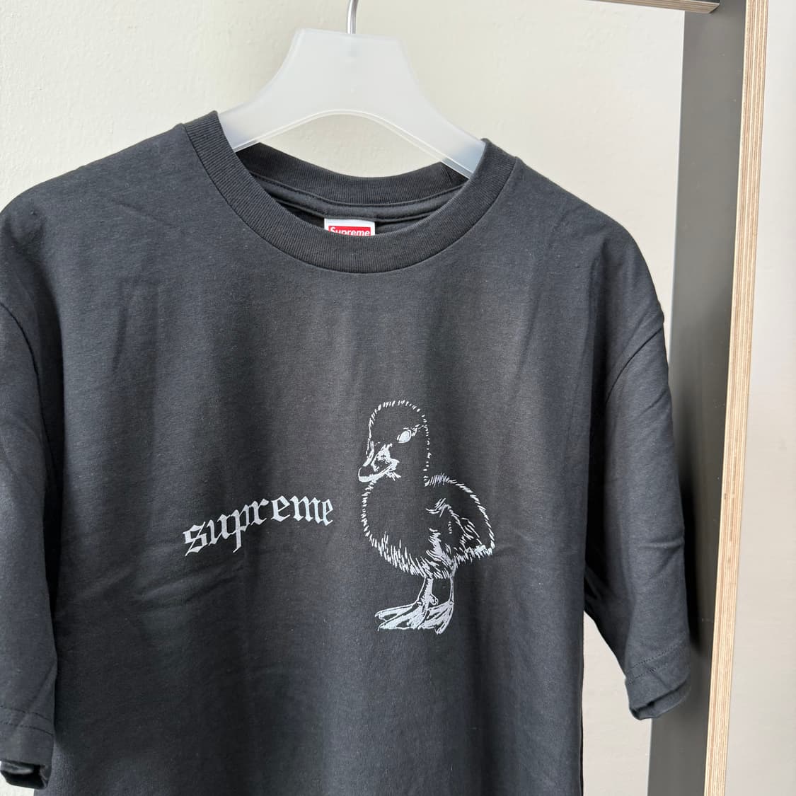 슈프림 로고 덕 반팔 티셔츠 2컬러 상품이미지5