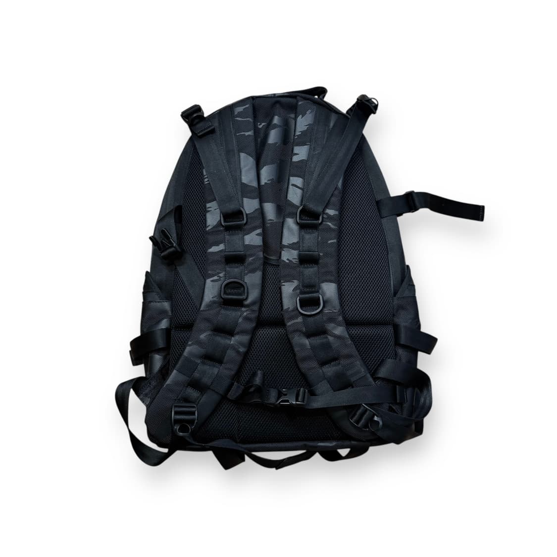 뉴에라 캐리어 카모 플라주 백팩 상품이미지2