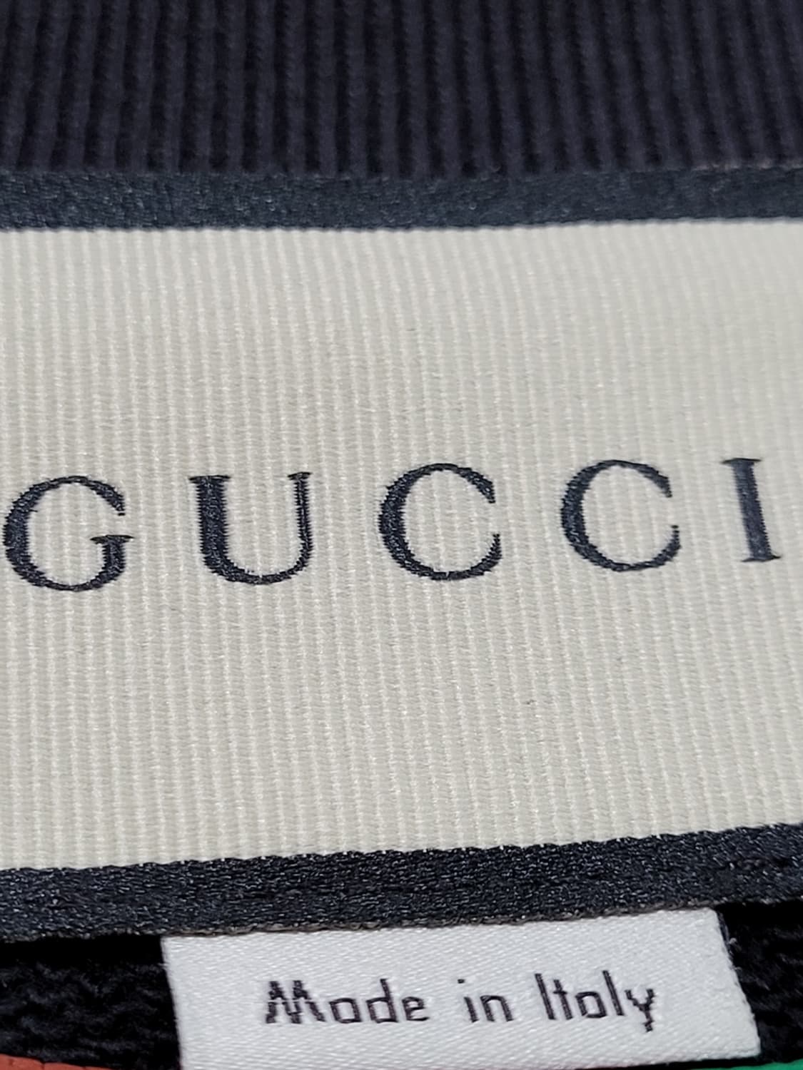 구찌 블랙 페이크 낫 맨투맨 M 635847 XJCXY 상품이미지6