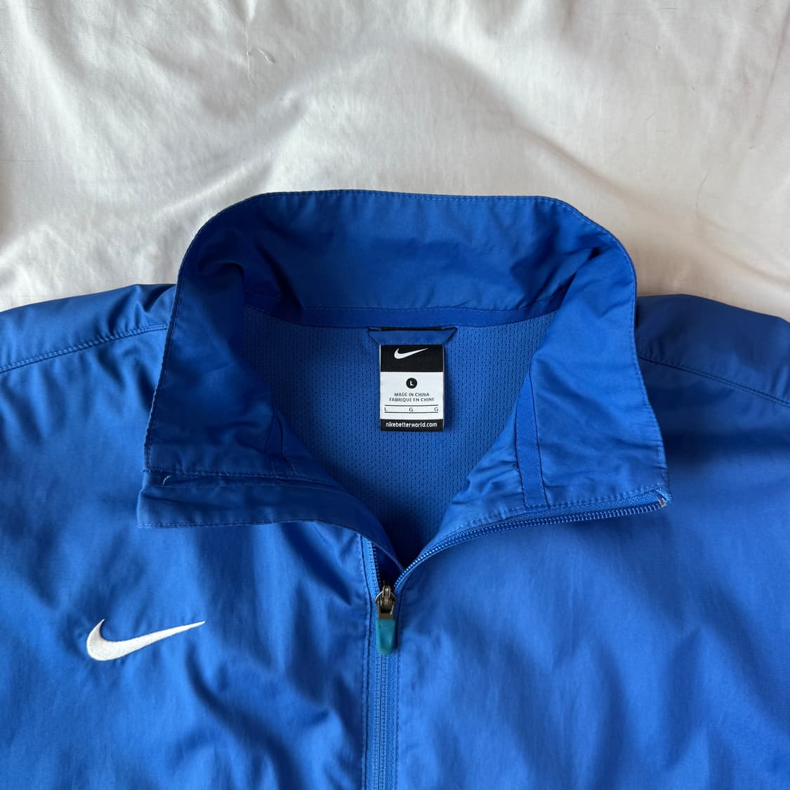 2+1) 나이키 러닝코어 바람막이 L 상품이미지4