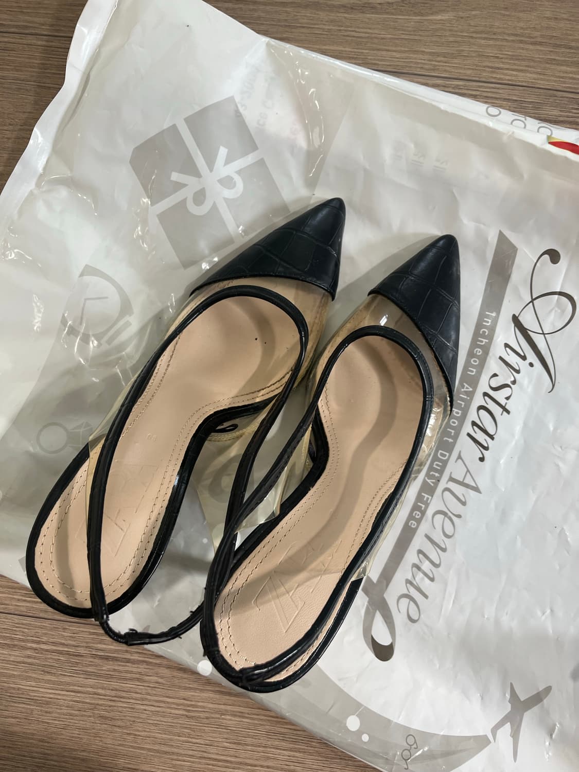 자라 샌들 상품이미지1