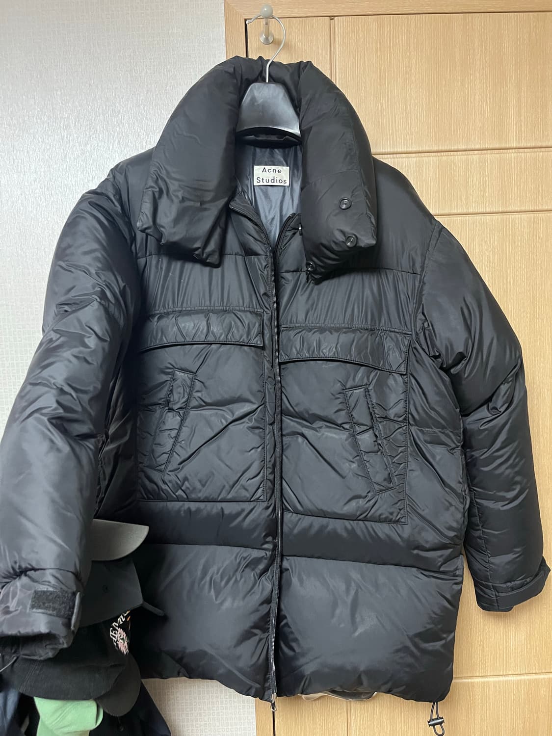 아크네 서플러스 46 상품이미지1