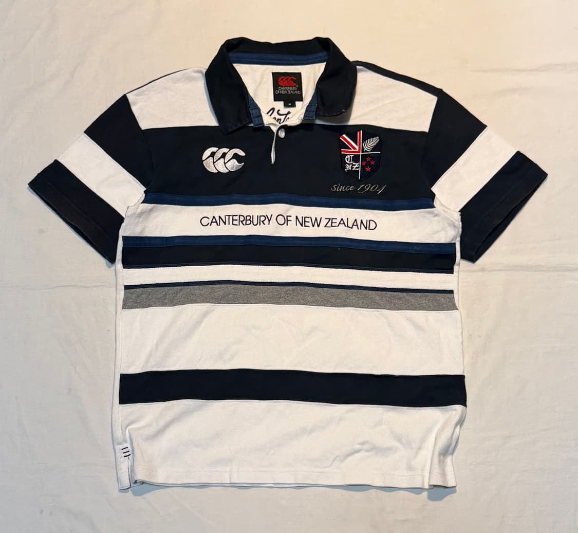 캔터베리 오브 뉴질랜드 치프키프 스트라이프 럭비티 상품이미지1