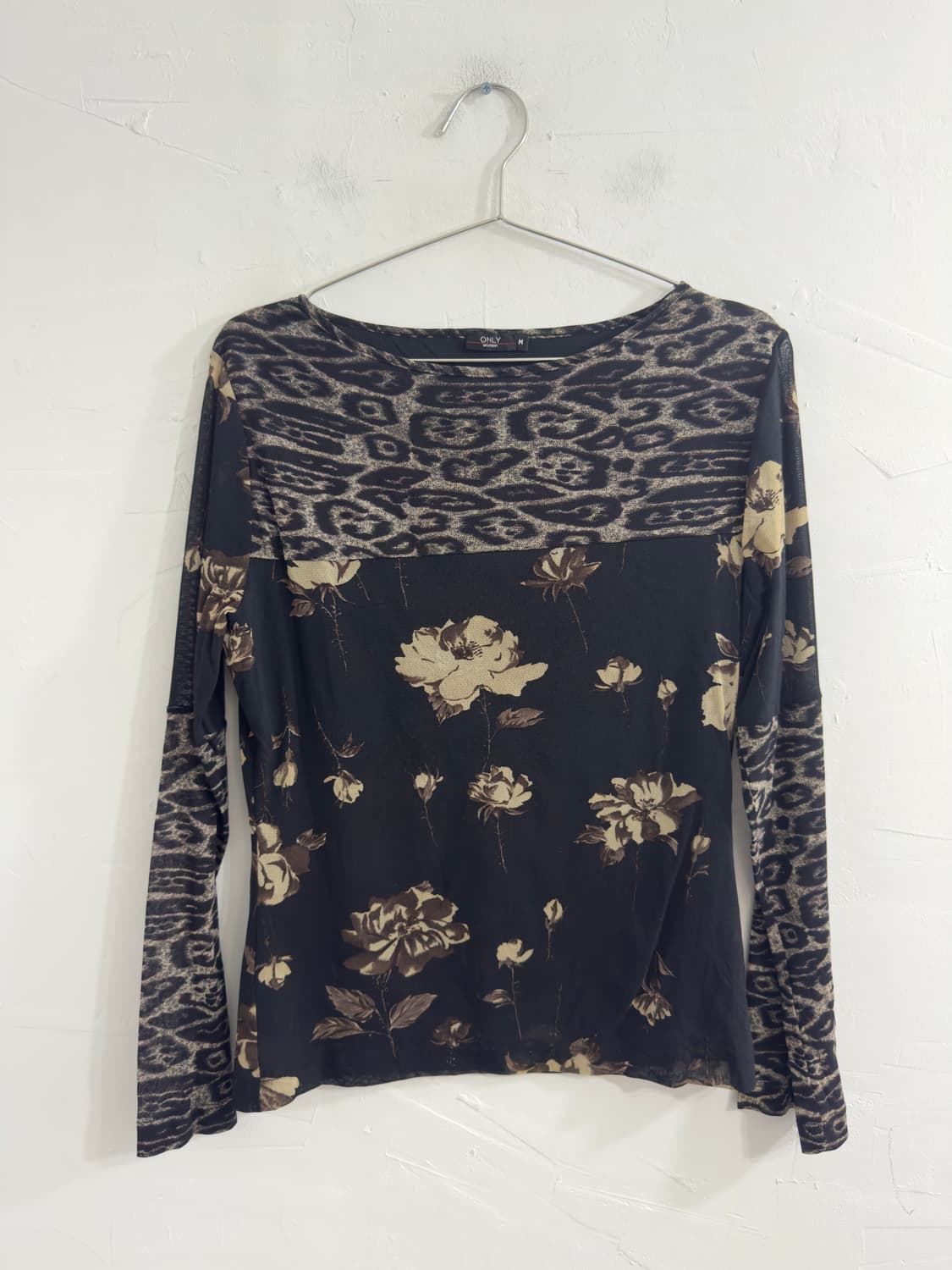 only oriental seethrough mesh longsleeve 상품이미지1