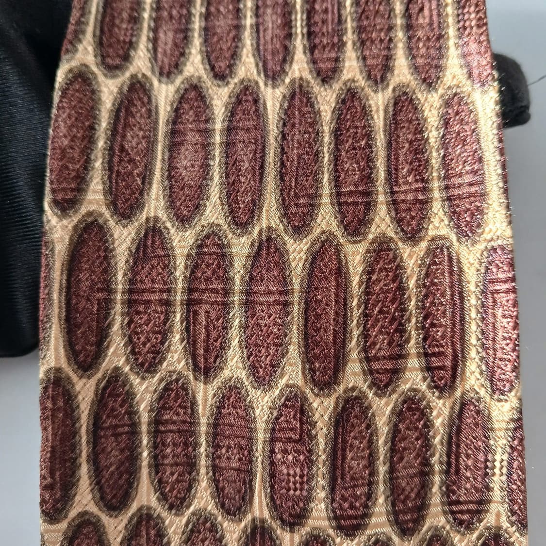 웅가로 실크 브라운 오벌 자카드 넥타이 9.3cm A+등급 A19197
 상품이미지7