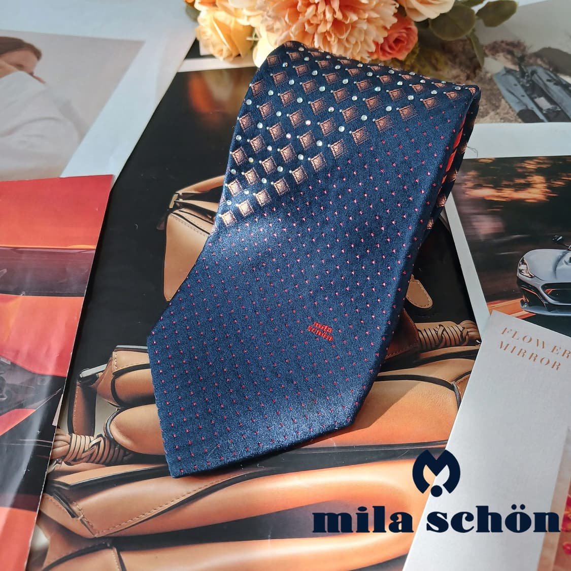 밀라숀 실크 네이비 믹스 패턴 넥타이 8.8cm A~B등급 A19572
 상품이미지1