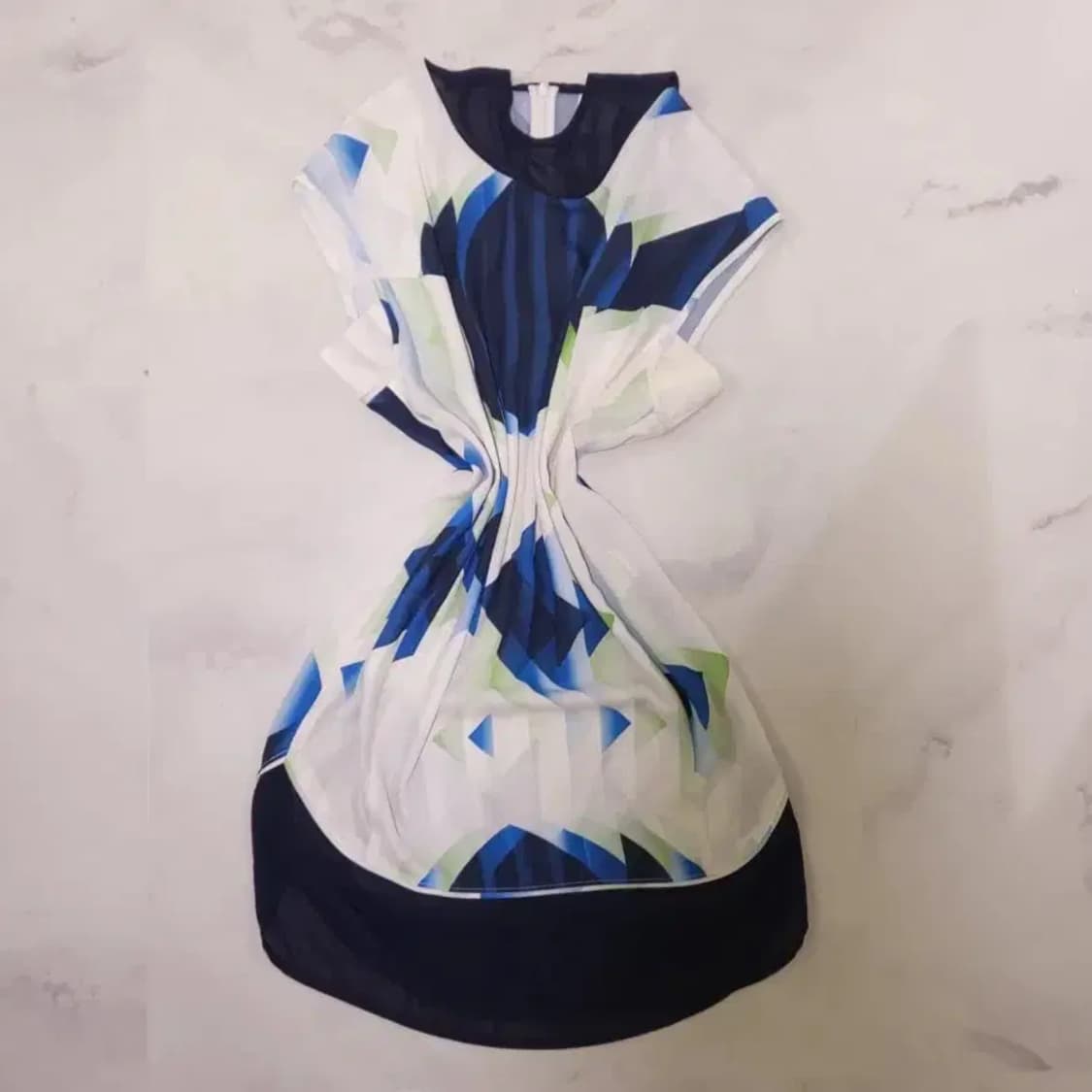 구호(KUHO) 기하학 패턴 후드 시폰 원피스 66 상품이미지6