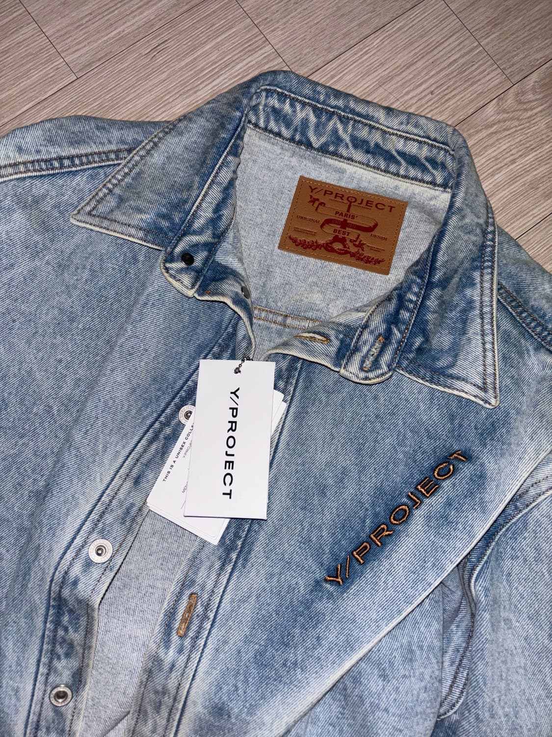 Y/Project  핀치드 연청 데님 셔츠 (BTS 정국 착용) 상품이미지1