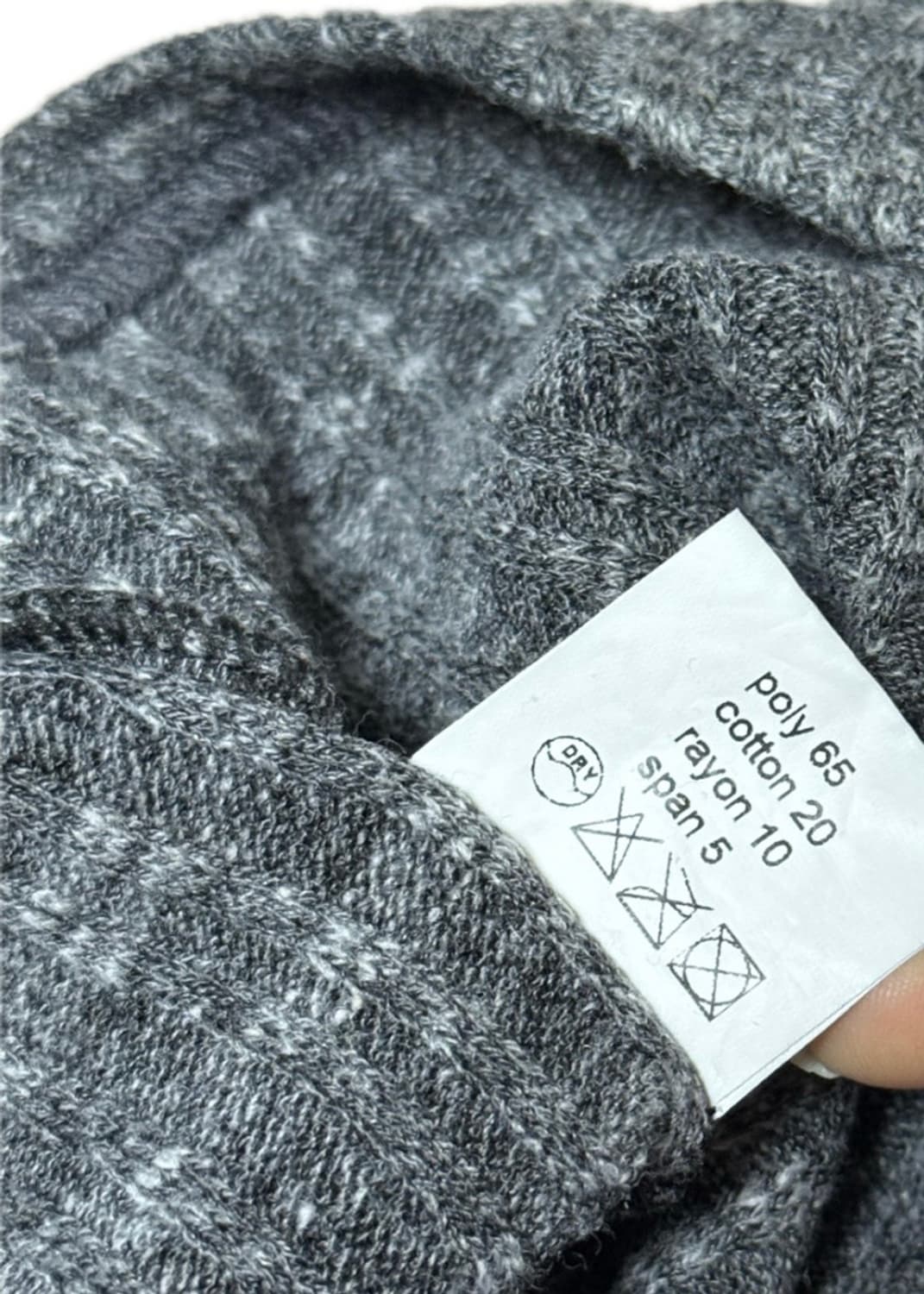 애즈온 골지 헨리넥 긴팔티 차콜 상품이미지3