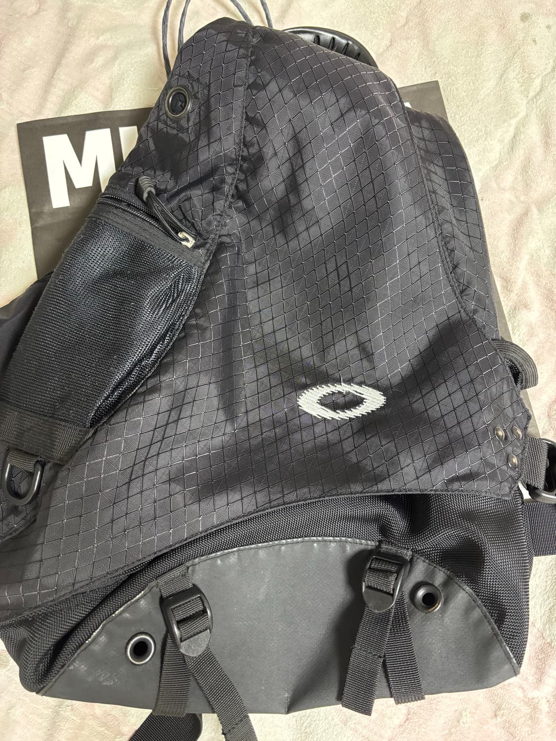 오클리 슬링백 상품이미지1