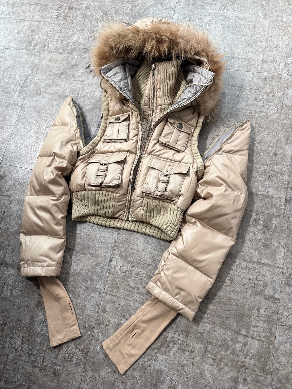 투 웨이 핸드 워머 퍼 후디드 크롭 푸퍼 재킷 상품이미지1