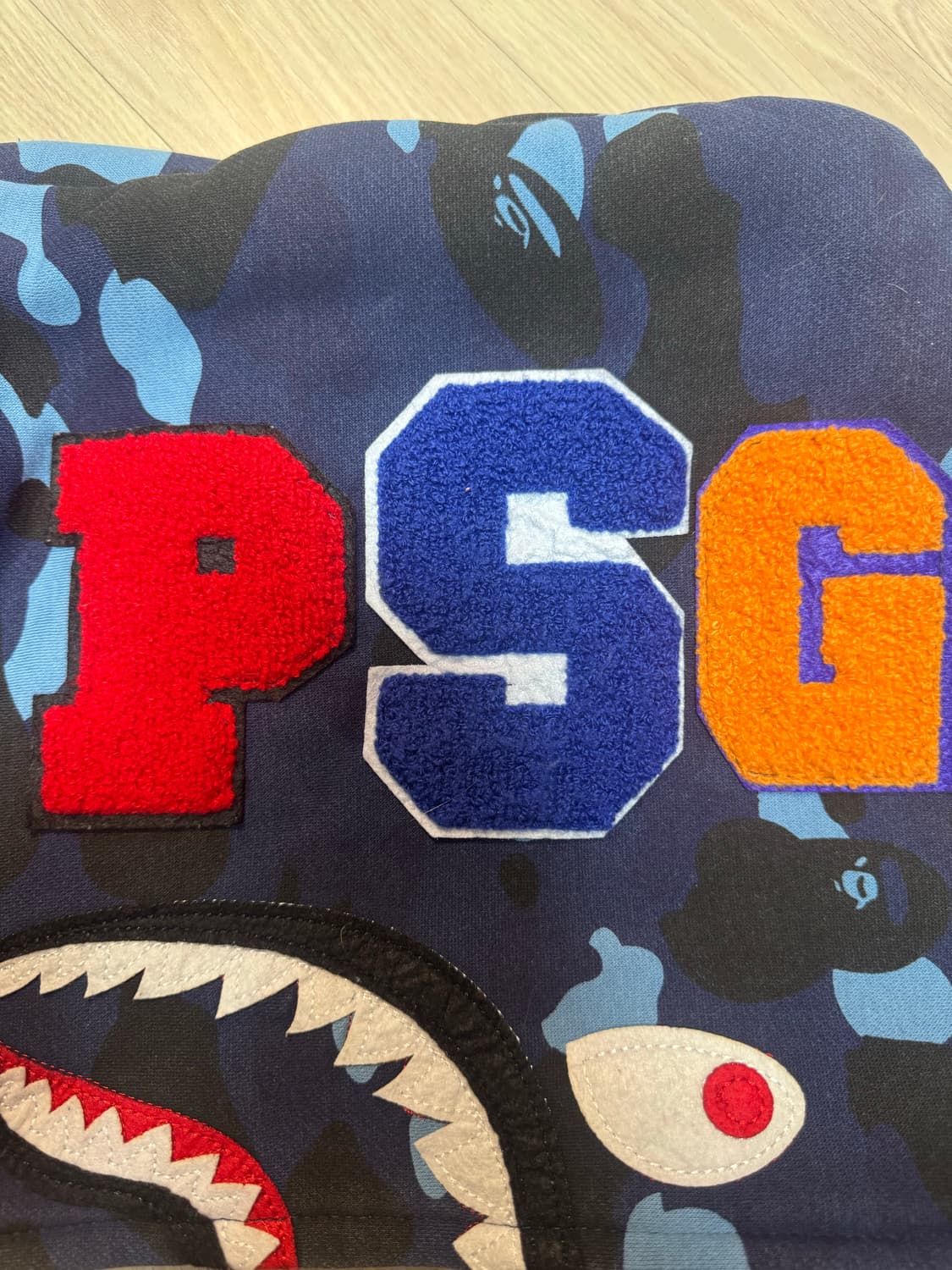 베이프 파리생제르망 (psg) 샤크 후드집업 상품이미지3