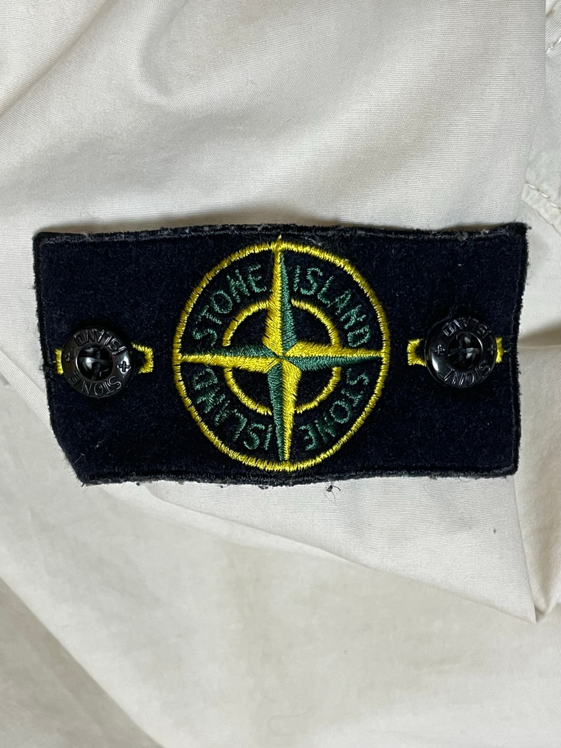 백화점판 19ss 스톤아일랜드 오버셔츠 [L] 상품이미지2