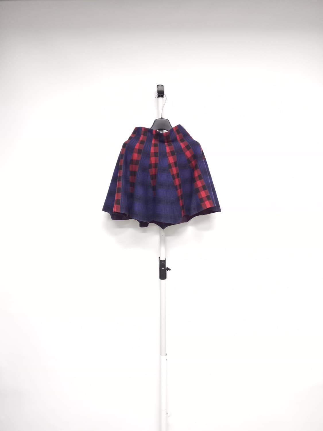 새 럭키슈에뜨 춘추동 플레어 니트스커트 55.44 상품이미지1