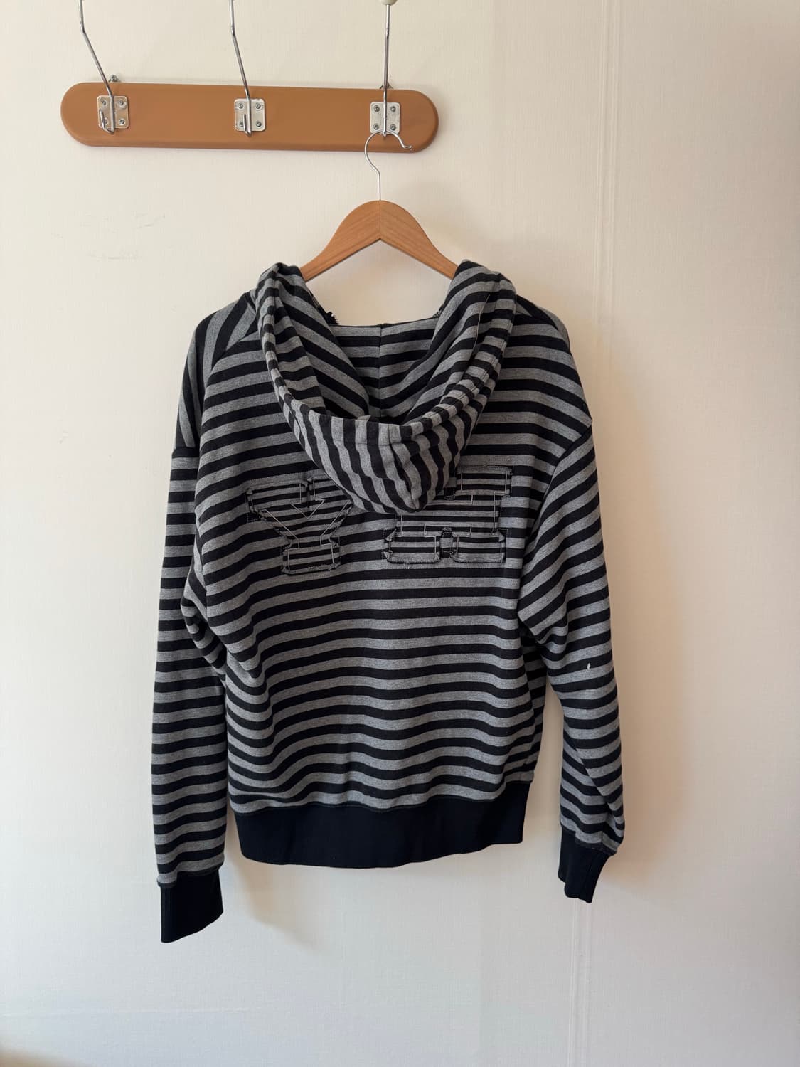 유희 후드집업 상품이미지5