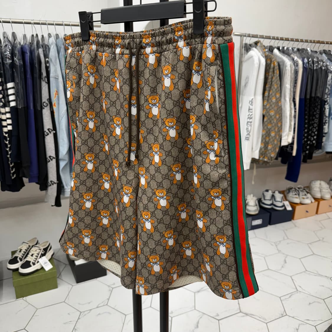 [백화점판/M] 구찌 버뮤다 반바지 상품이미지4