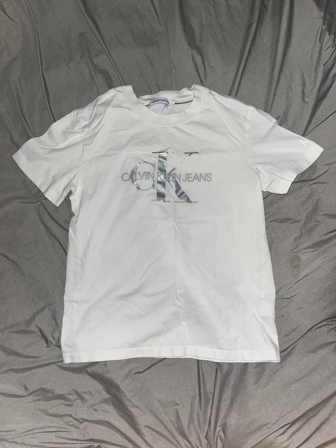 캘빈클라인 반팔티 상품이미지1