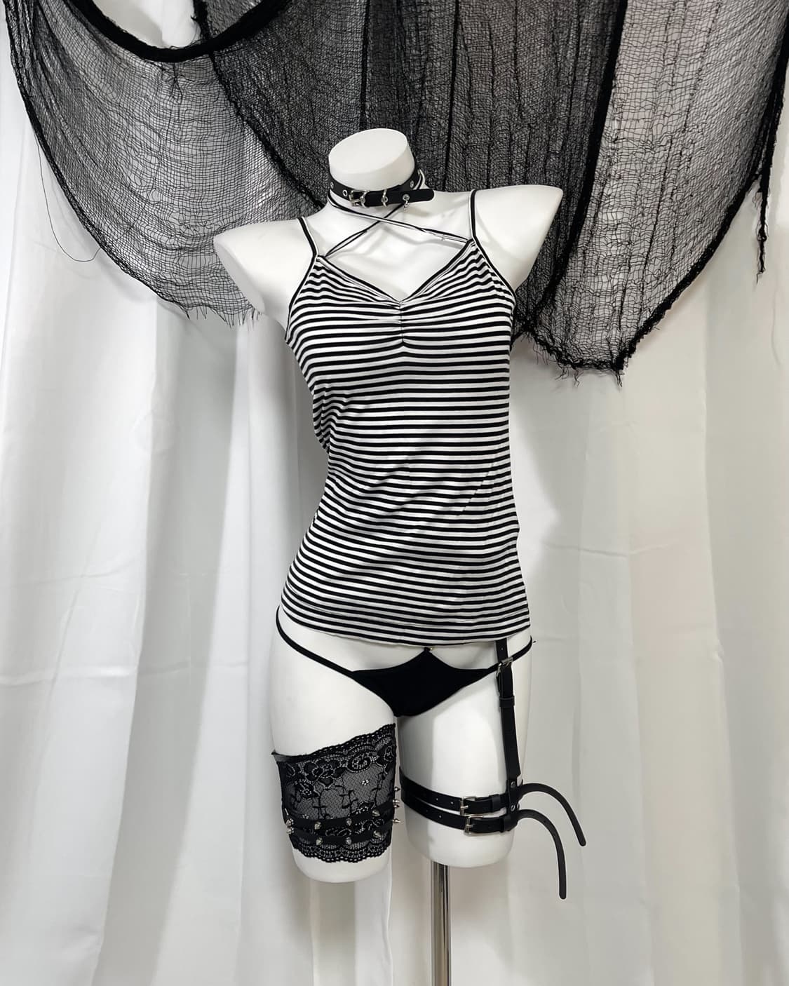 stripe sleeveless 상품이미지1