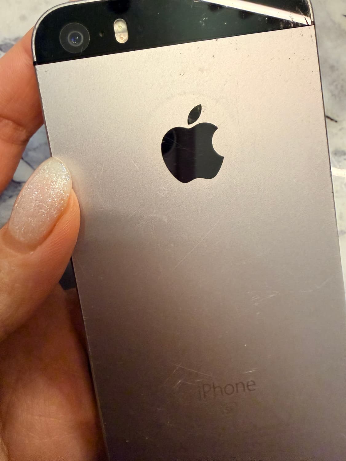 아이폰se32기가 배터리100 상품이미지2