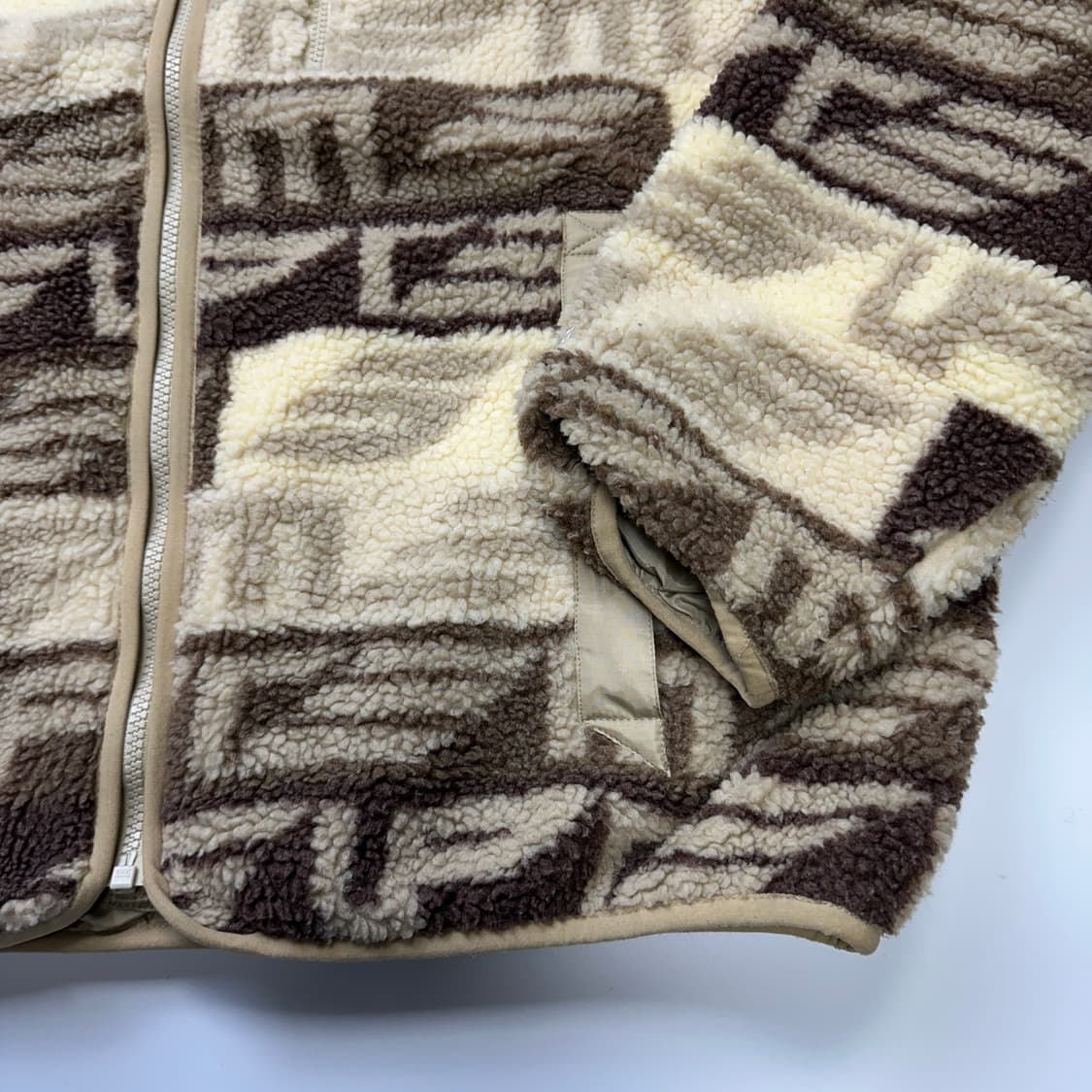 SUPREME 22FW 슈프림 리버시블 플리스 자켓 상품이미지4