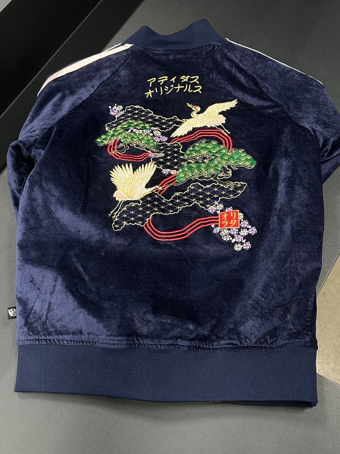 아디다스 리버시블 벨벳 수베니어 자켓 집업 상품이미지6