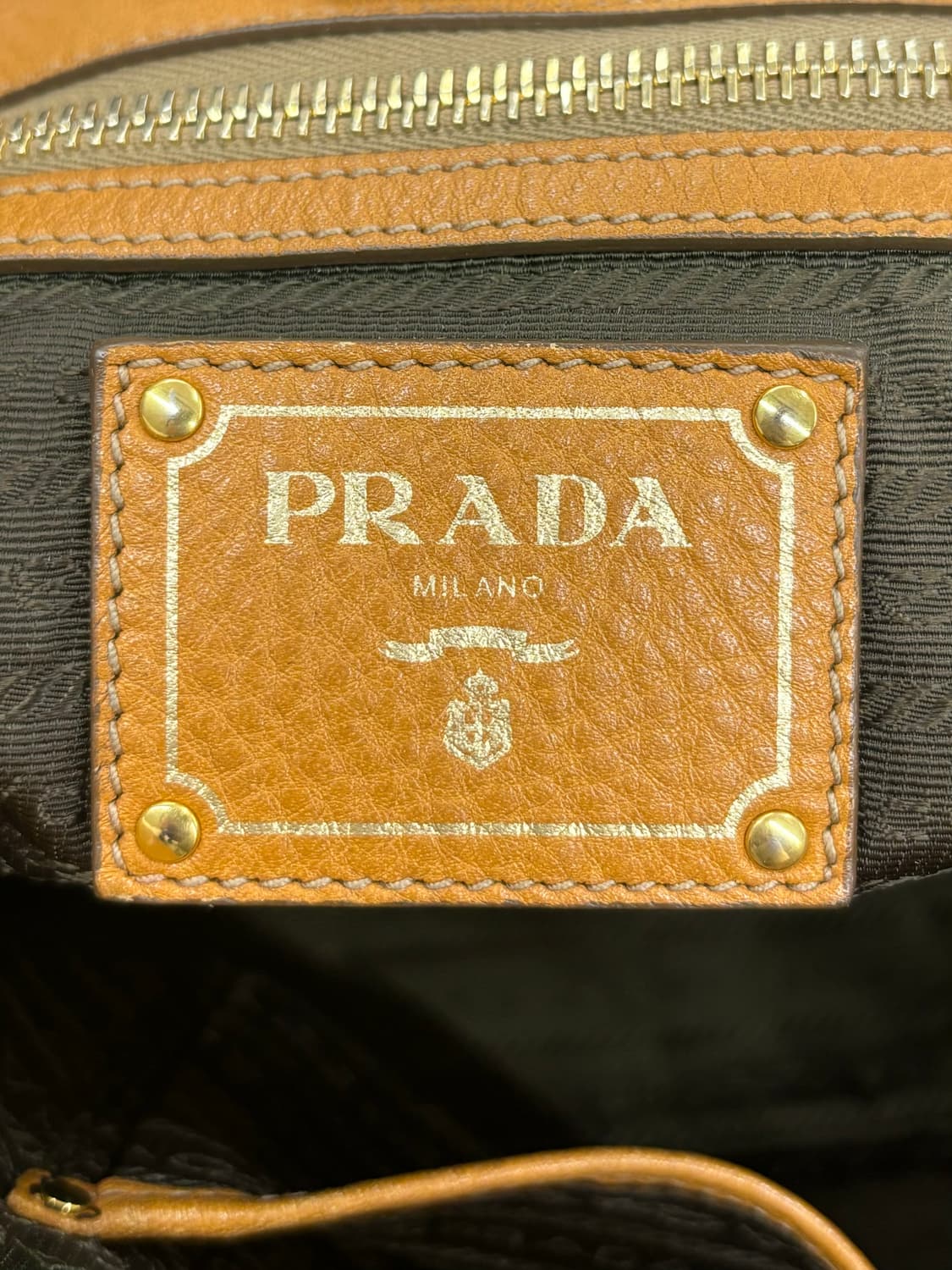 프라다 브라운 빌테로 다이노 토트백 상품이미지7