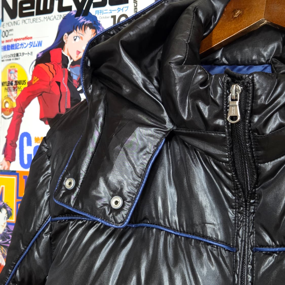 DOHC 빈티지 Y2K 유광 자수 후드 패딩 상품이미지3