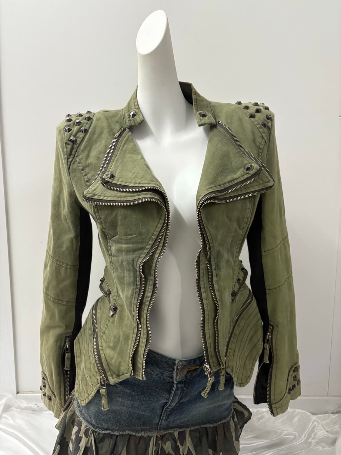 Y2K 스터드 포인트 언발 자켓 상품이미지9